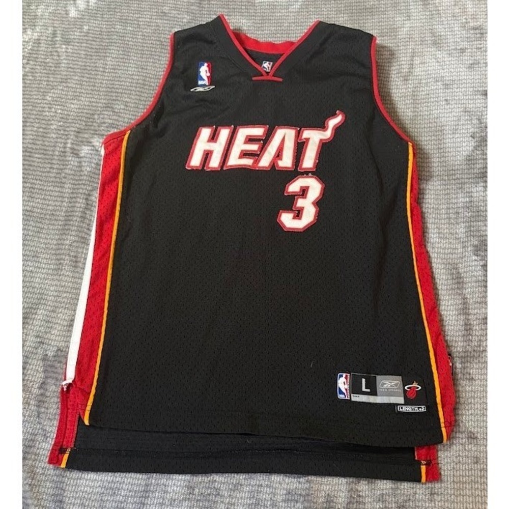 Reebok NBA Miami Heat Dwyane Wade 3 Youth‎ Large Black Basketball Jersey